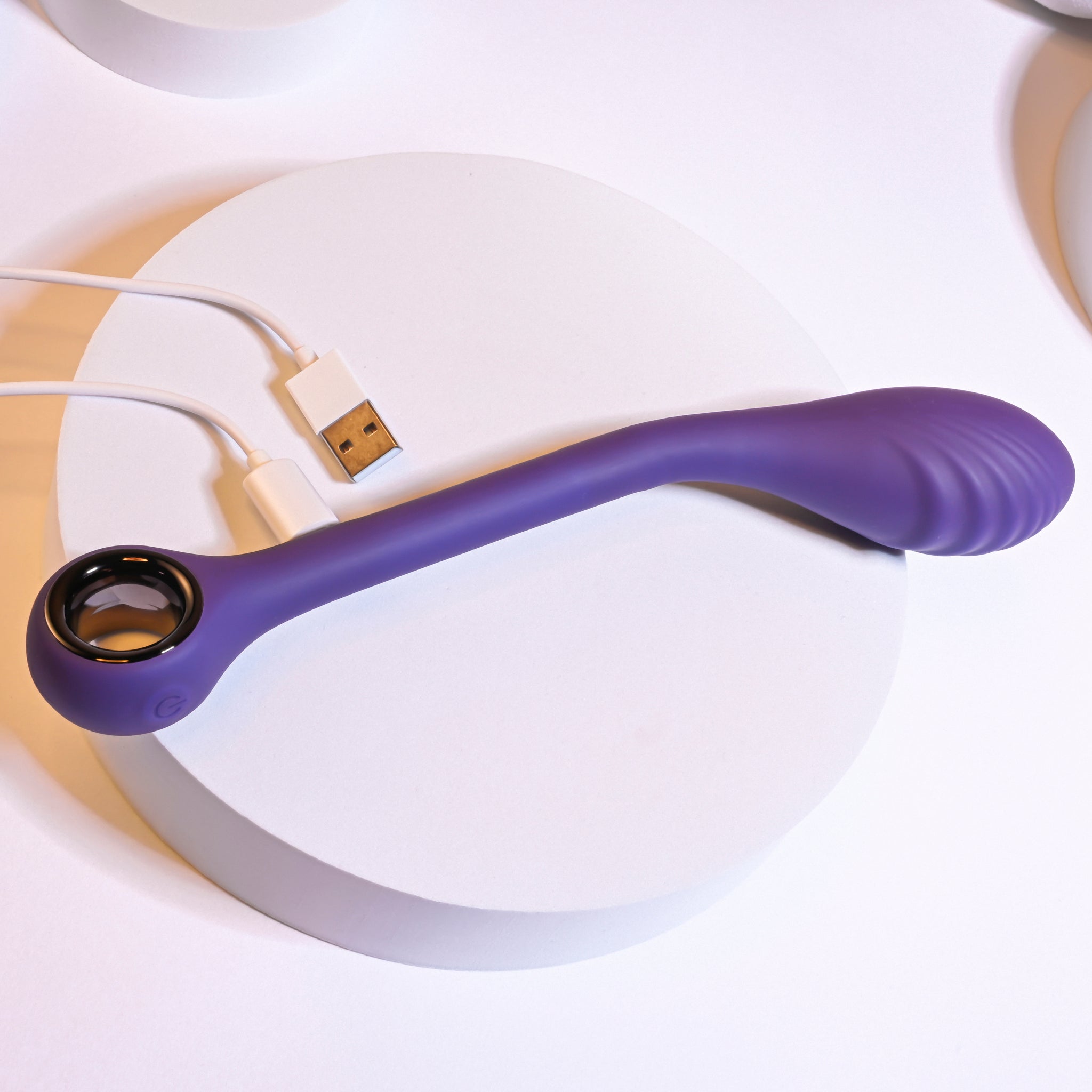 Playboy Pleasure Spot On G-spot Vibrator - Acai